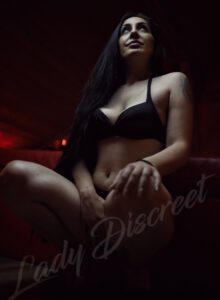 Delia  TOP ANAL Photo