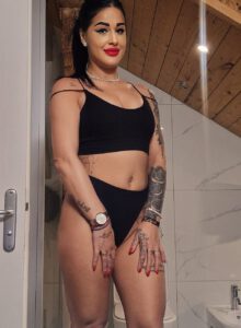 Lady Gloria  TOP ANAL Photo